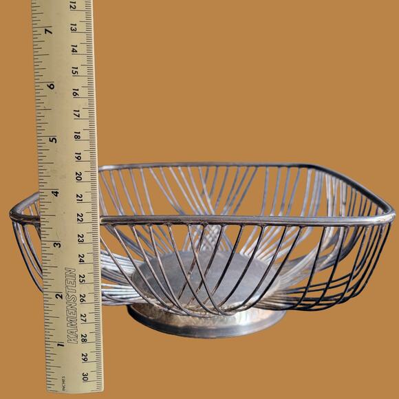 Vintage 1950s FP Rogers Silver Plated Wire Square Bread or Fruit Basket - Picture 5 of 5